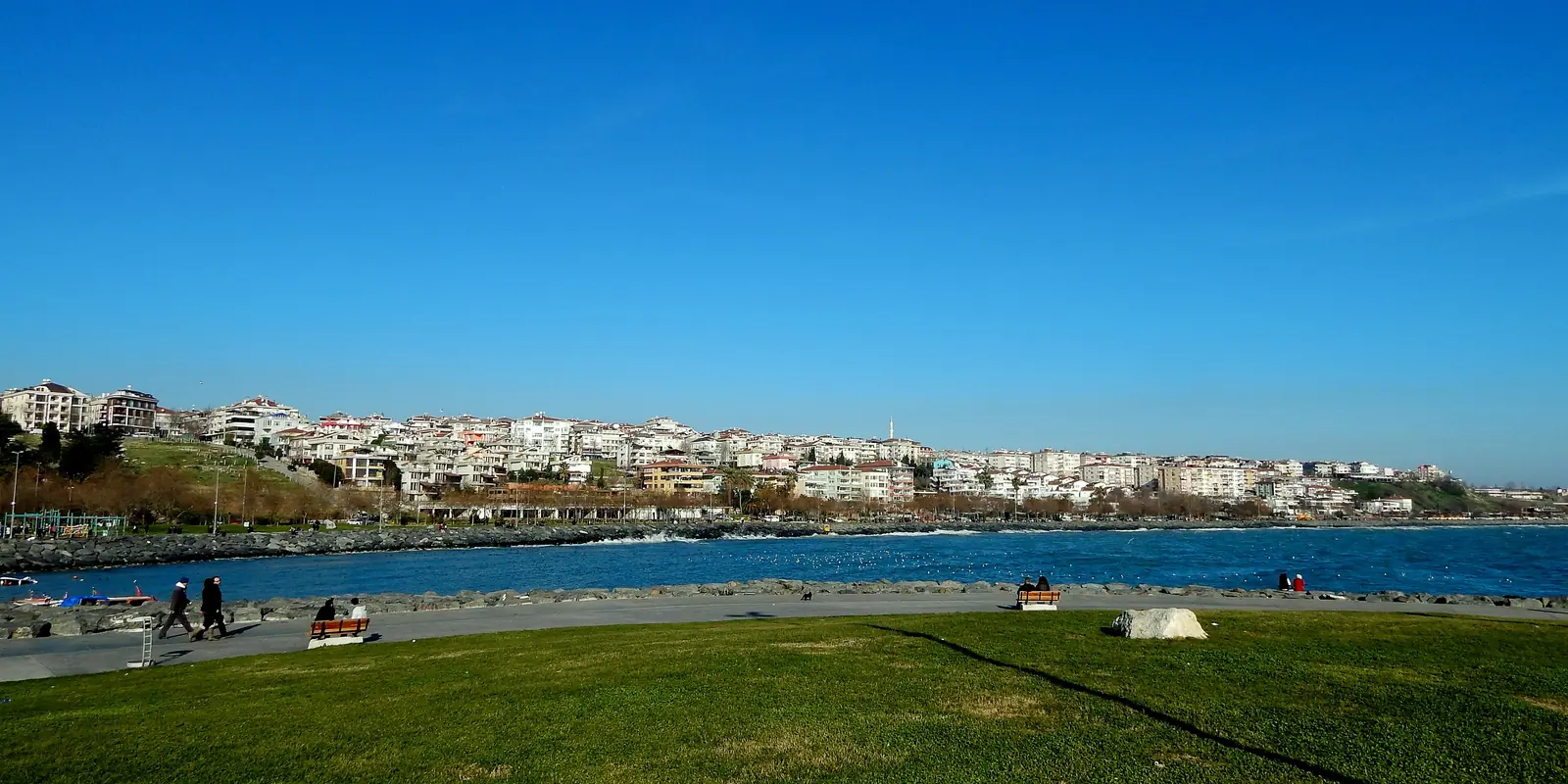 Avcılar sahili