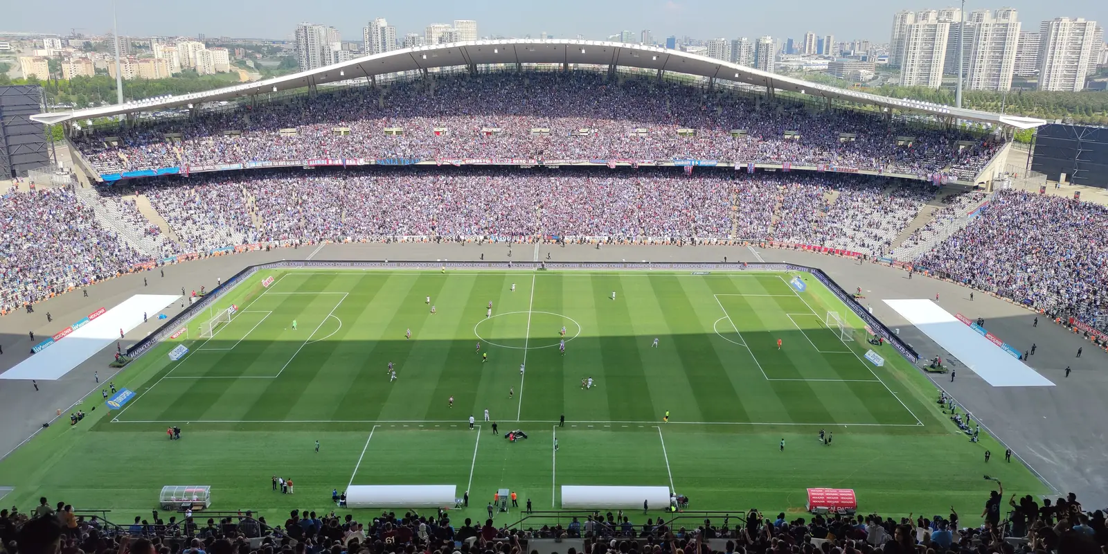 Atatürk Olimpiyat Stadyumu, Başakşehir