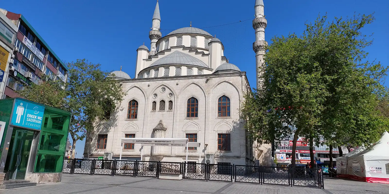 Cumhuriyet Meydanı, Gaziosmanpaşa